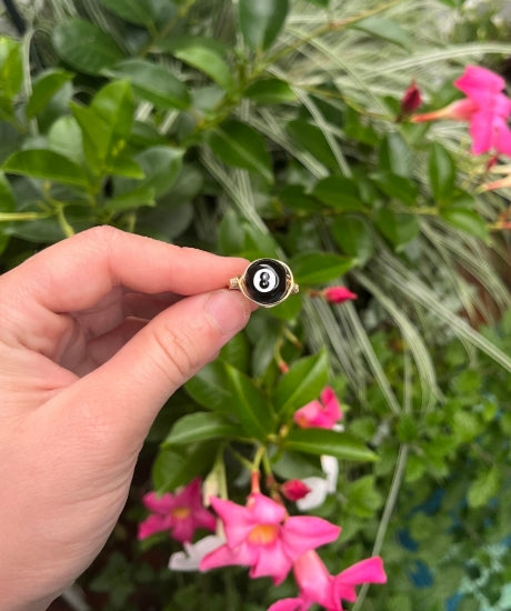 8 Ball ring