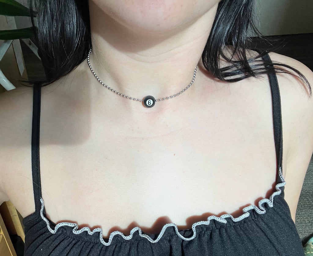 Simple 8ball stackable necklace